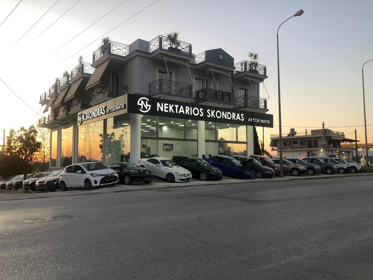 Lovely Apartments Patras Exterior photo